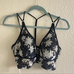 PINK Victoria’s Secret Bralette